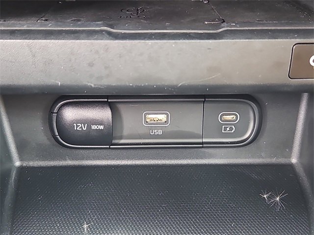 Certified 2024 Kia Seltos SX w/ SX Sunroof Package image 18