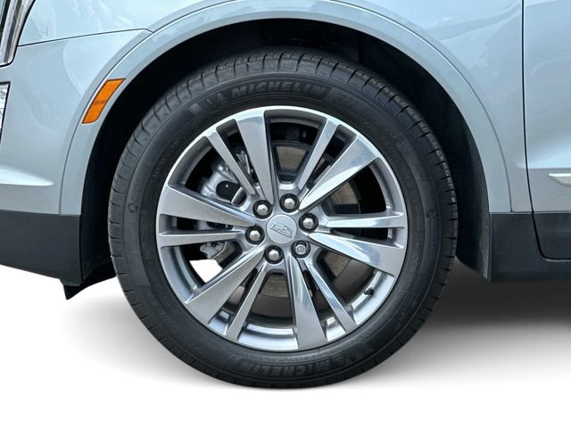 Used 2025 Cadillac XT5 Premium Luxury AWD/4WD image 8
