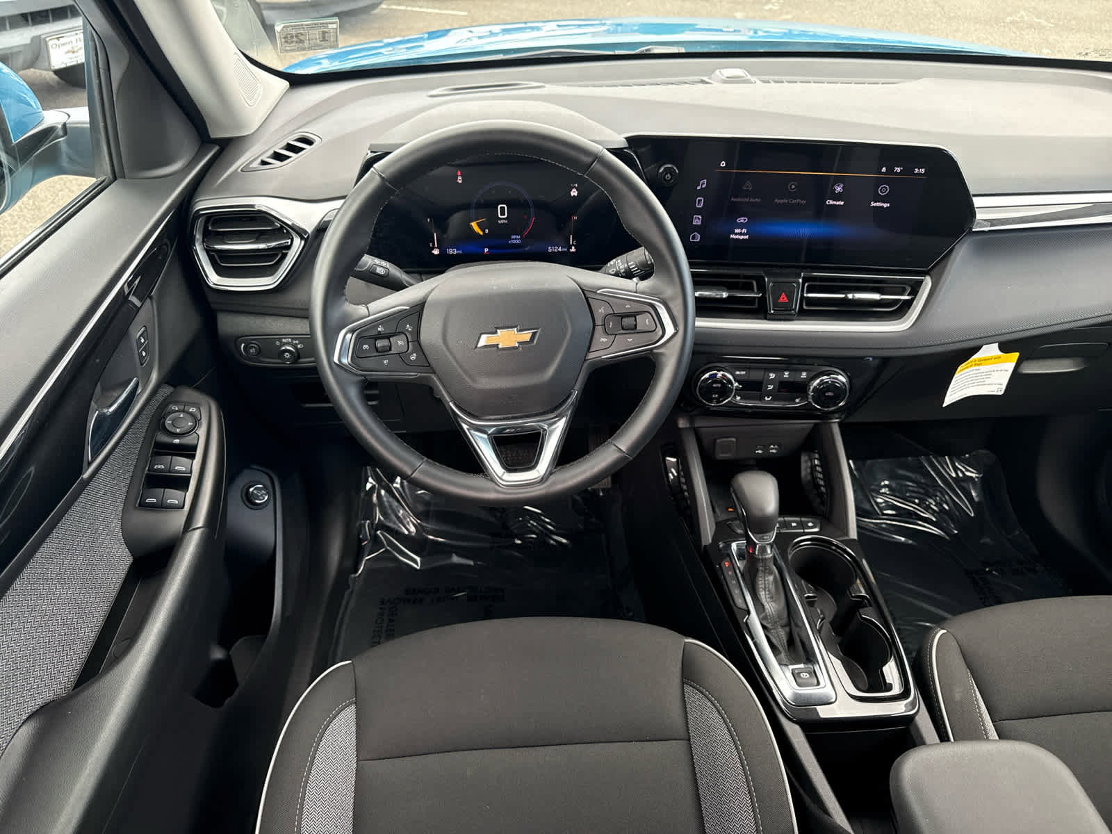 Used 2025 Chevrolet TrailBlazer LT w/ Convenience Package image 14