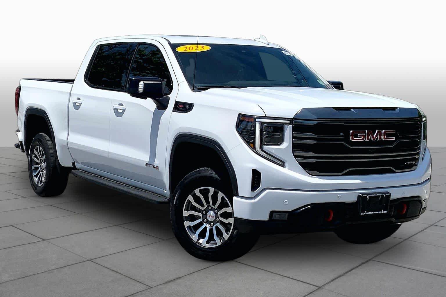 Certified 2023 GMC Sierra 1500 AT4 w/ AT4 Premium Package AWD/4WD image 3