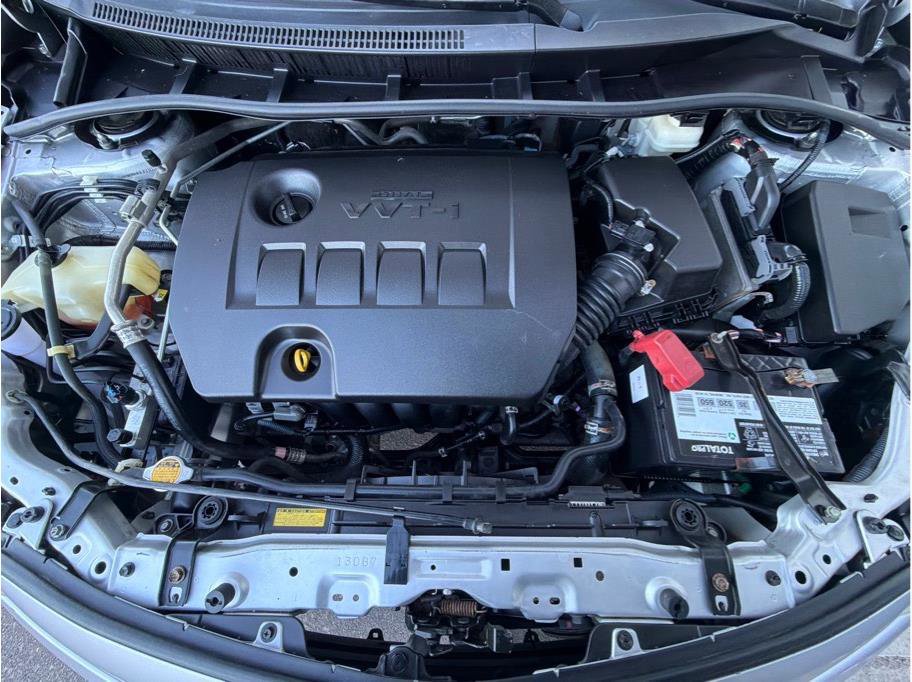 Used 2013 Toyota Corolla LE Special Edition image 23