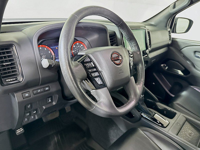 Certified 2022 Nissan Frontier PRO-4X w/ Pro-4X Premium Package AWD/4WD image 9