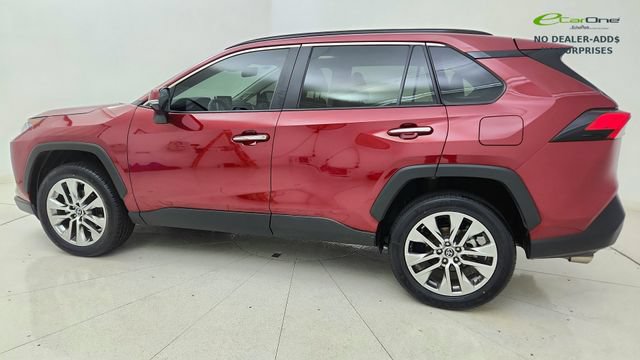 Used 2019 Toyota RAV4 Limited FWD image 4