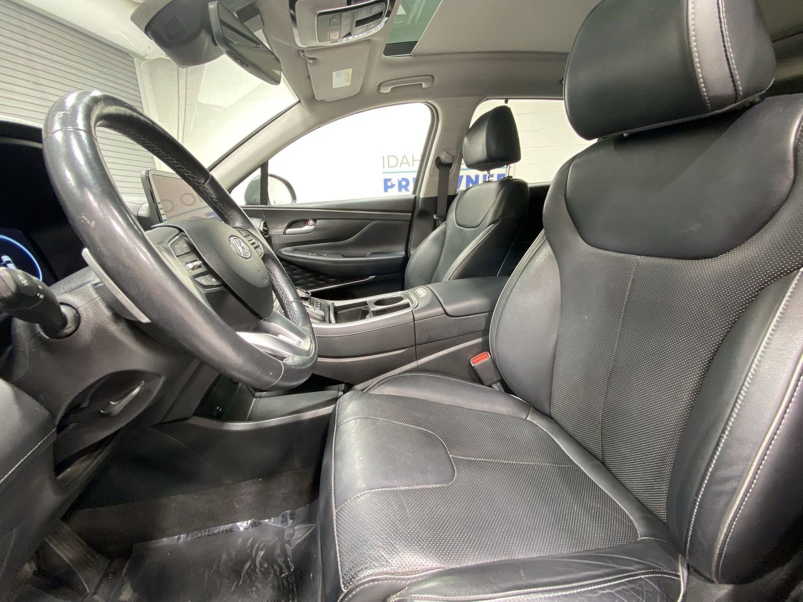 Used 2023 Hyundai Santa Fe Limited AWD/4WD image 11