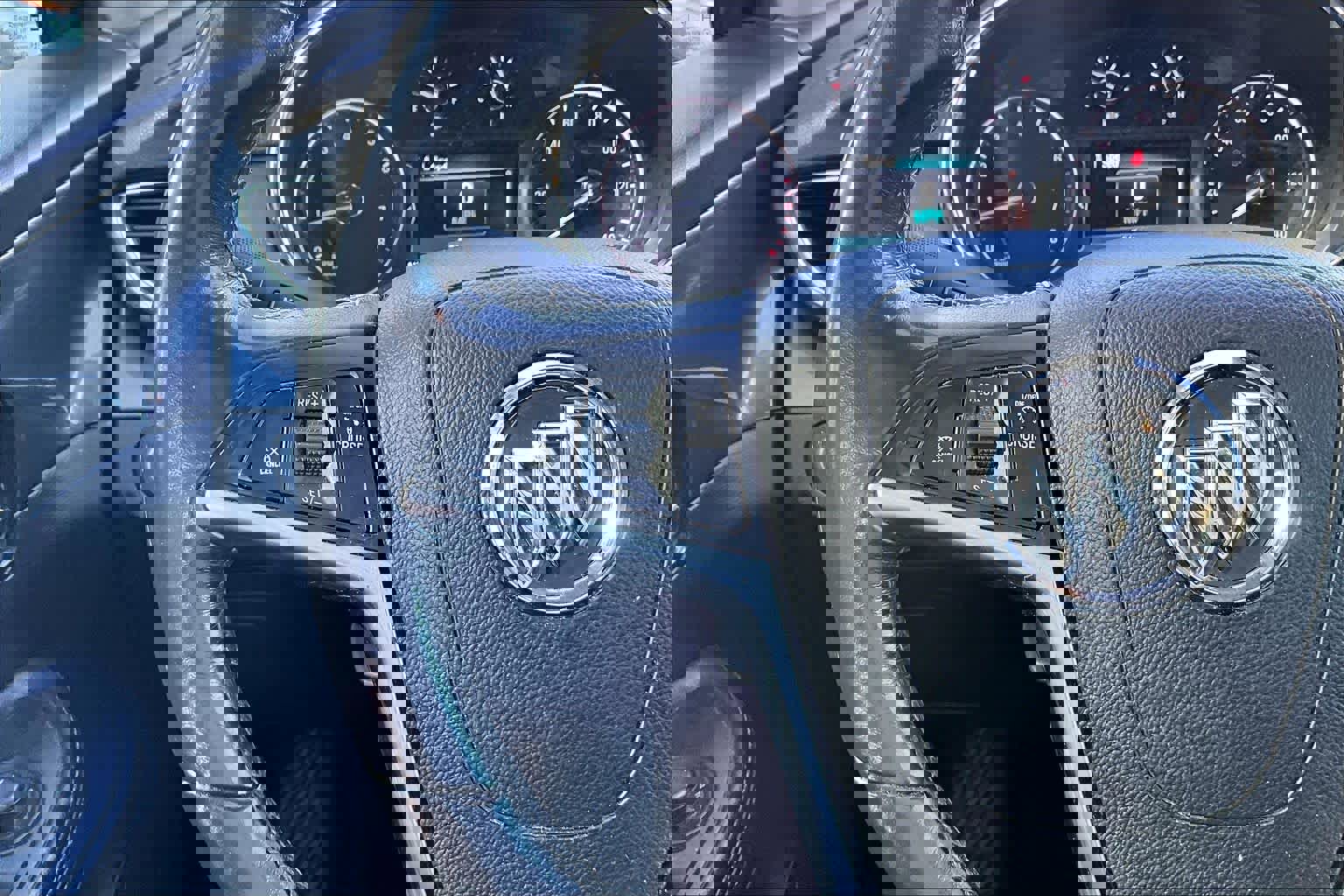 Used 2018 Buick Encore Preferred image 19