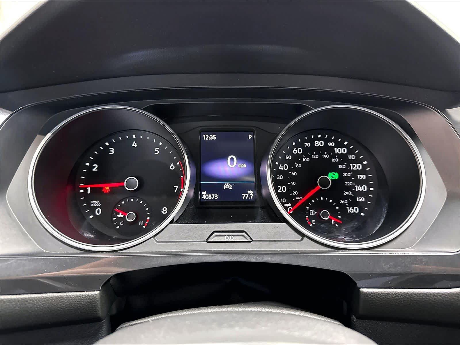 Used 2020 Volkswagen Tiguan SE R-Line FWD image 16