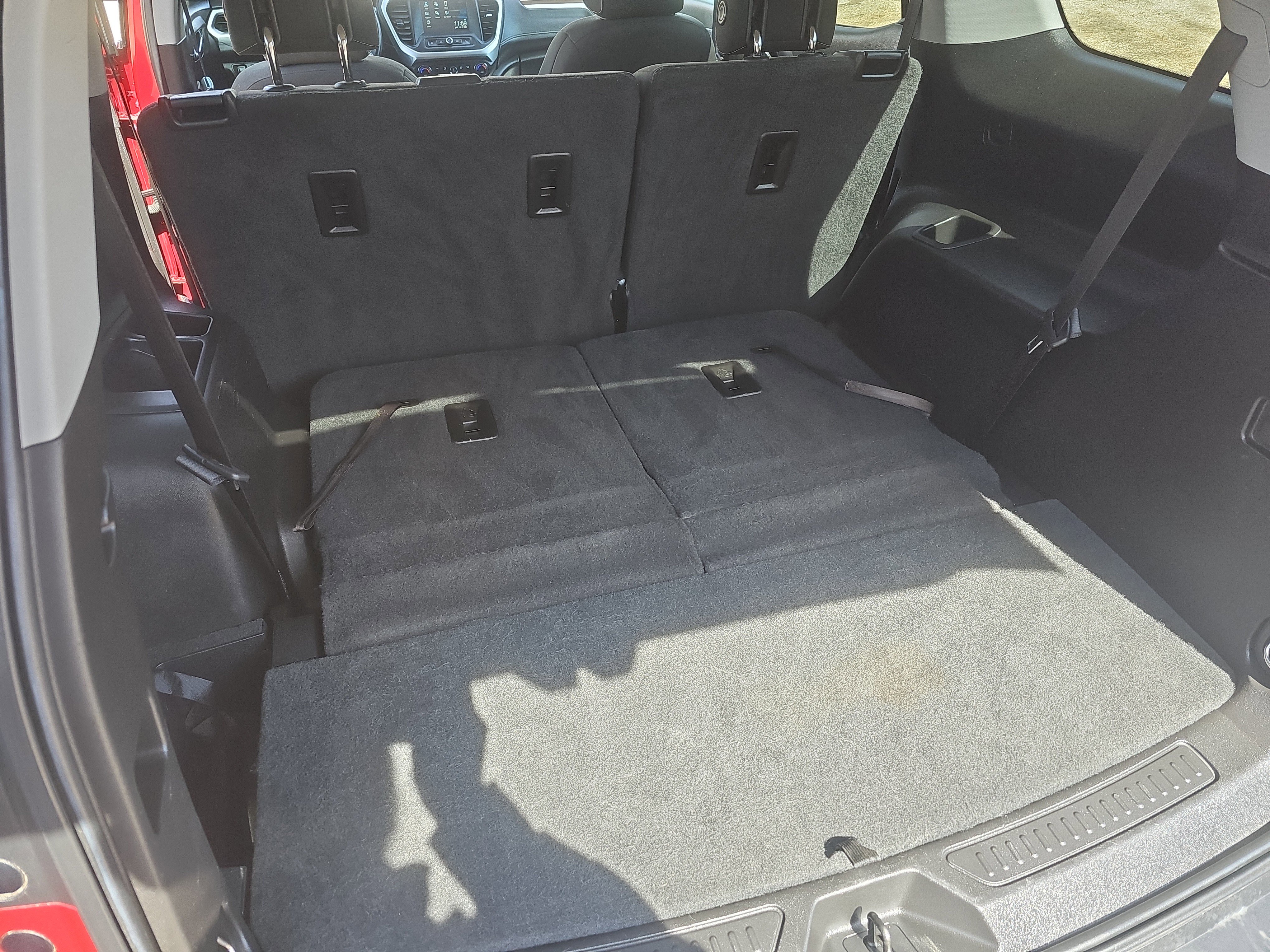 Used 2019 GMC Acadia SLE image 10