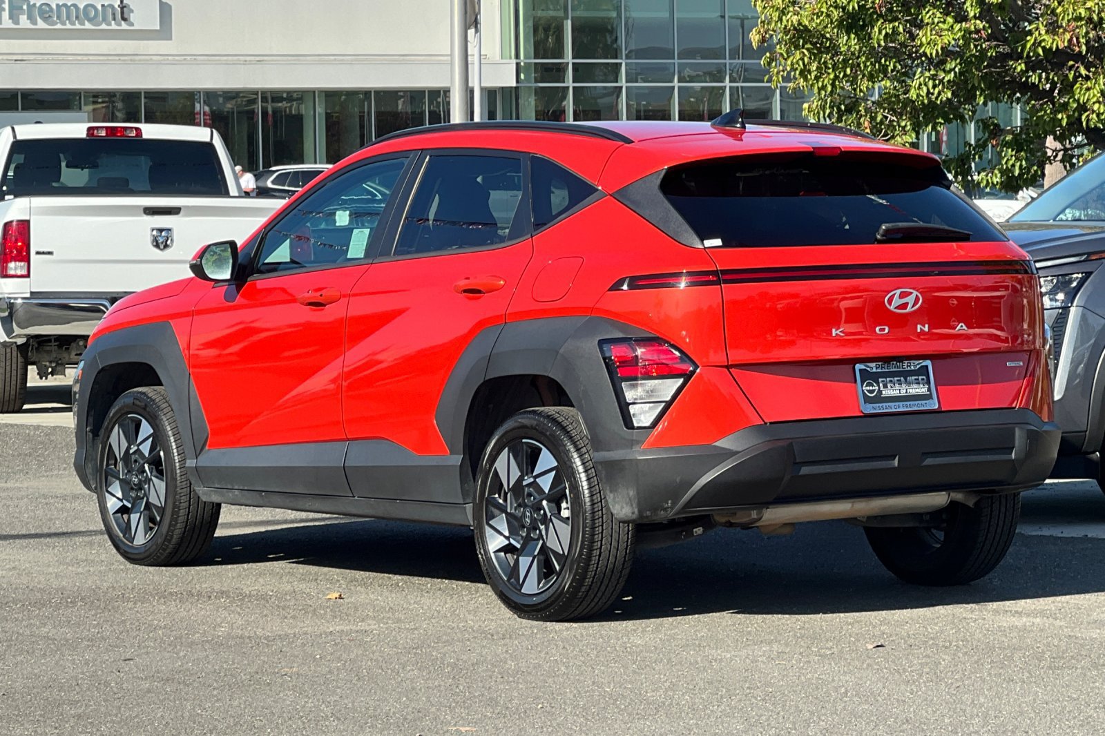 Used 2024 Hyundai Kona SEL AWD/4WD image 6