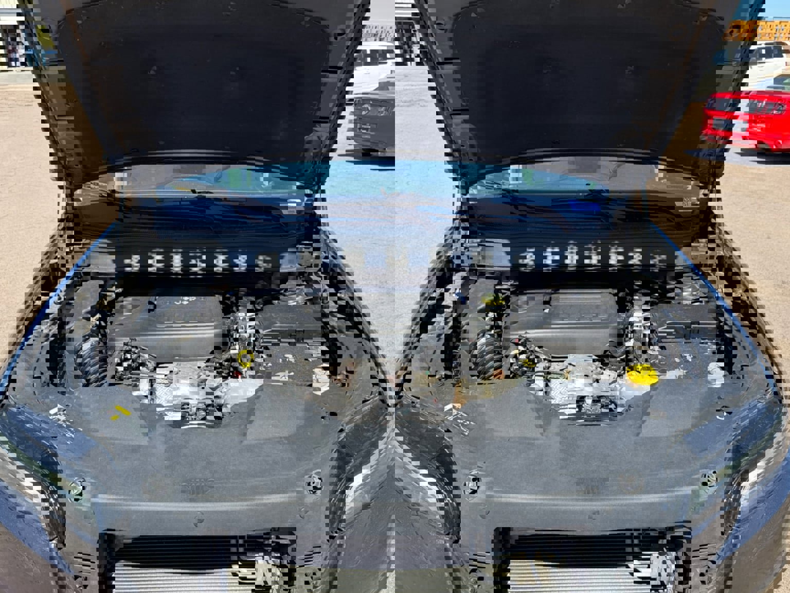 Used 2019 Jeep Cherokee Limited image 20