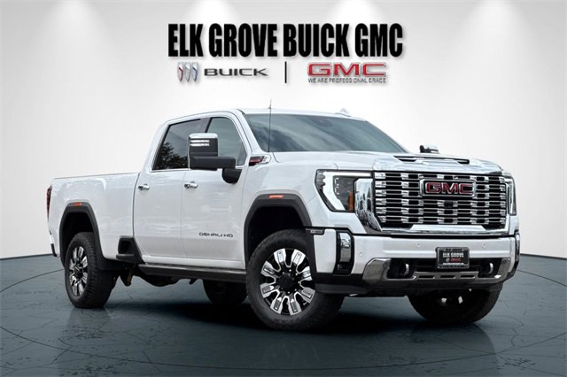 Used 2025 GMC Sierra 3500 Denali image 2