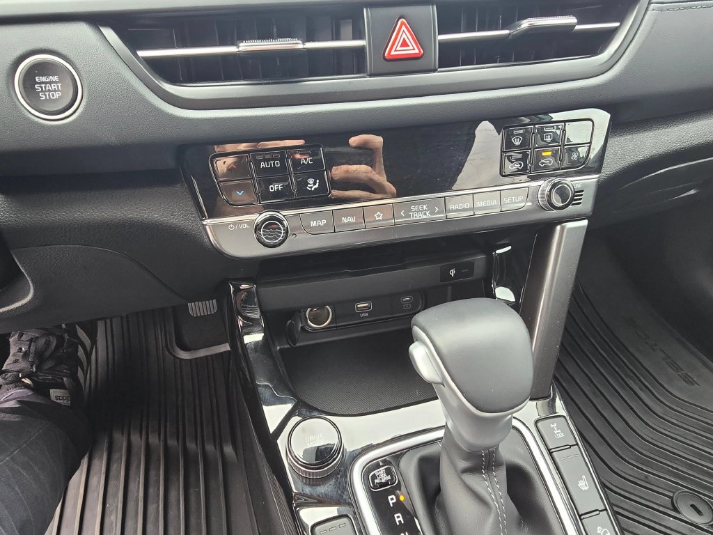 Certified 2026 Kia Seltos EX AWD/4WD image 29