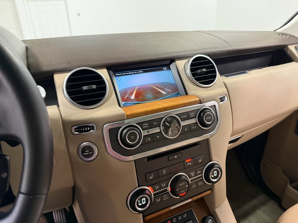 Used 2016 Land Rover LR4 HSE AWD/4WD image 84