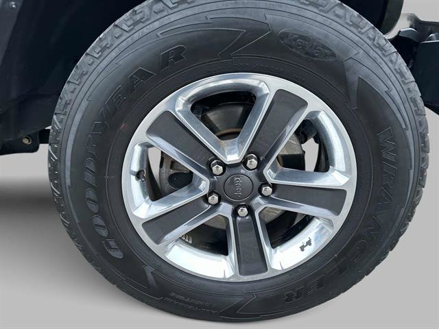 Used 2021 Jeep Wrangler Unlimited Sahara w/ LED Lighting Group image 17