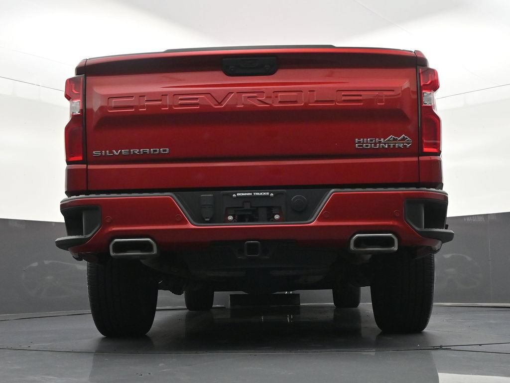 Used 2024 Chevrolet Silverado 1500 High Country RWD image 30