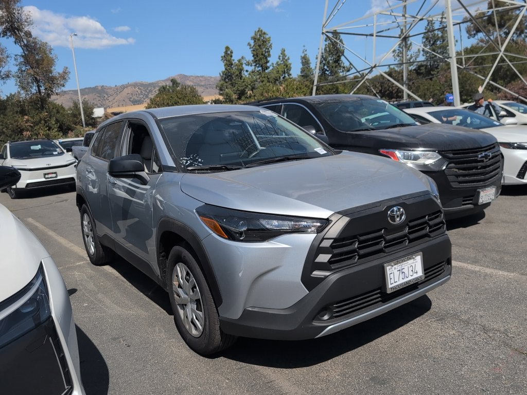 Certified 2026 Toyota Corolla Cross L FWD image 3