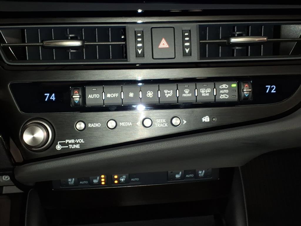 New 2025 Lexus ES 350 w/ Premium Package image 8