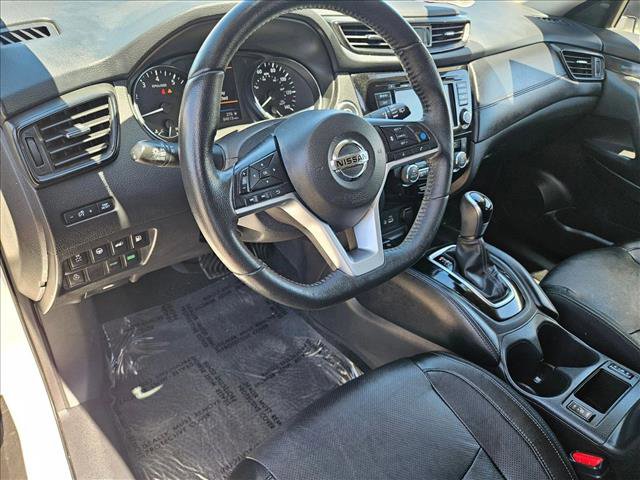 Used 2019 Nissan Rogue SL w/ Premium Package FWD image 10