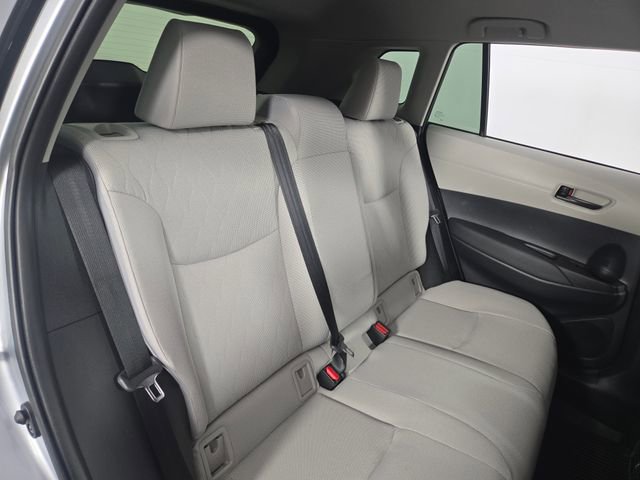 Used 2025 Toyota Corolla Cross L image 15