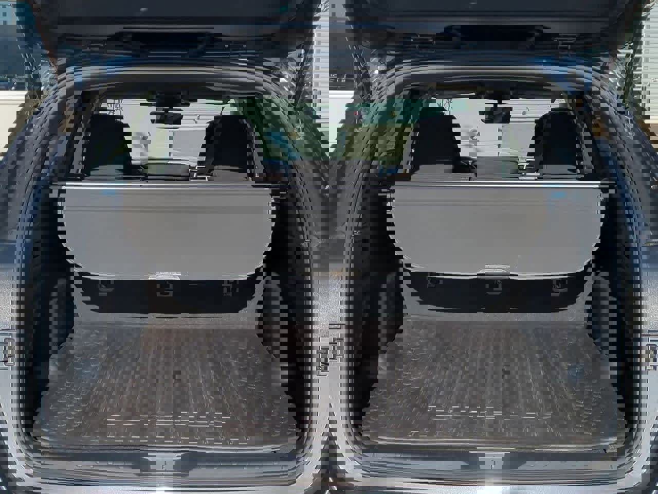 Used 2023 Subaru Outback Premium image 31