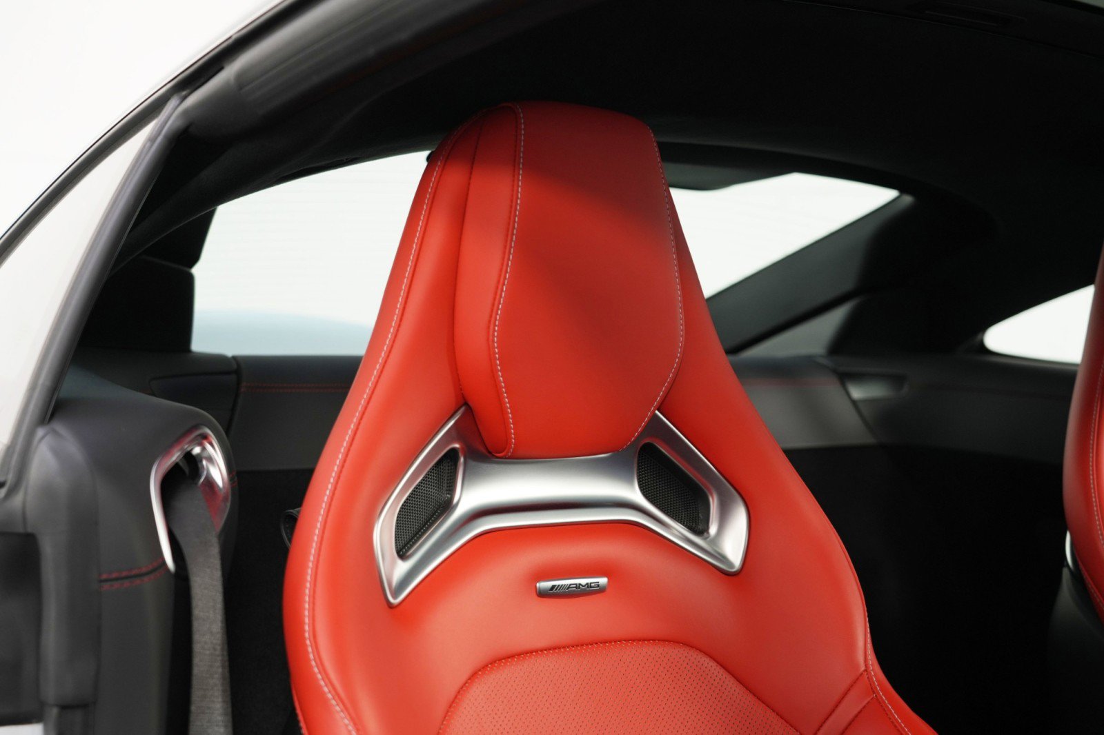 Used 2024 Mercedes-Benz AMG GT 63 image 46