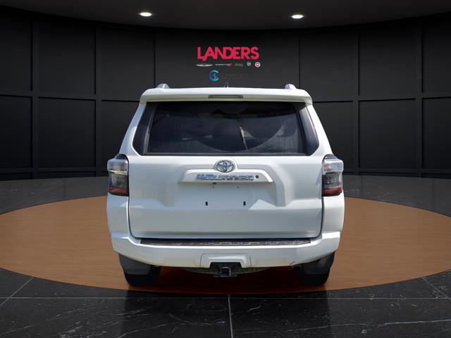 Used 2018 Toyota 4Runner SR5 RWD image 3