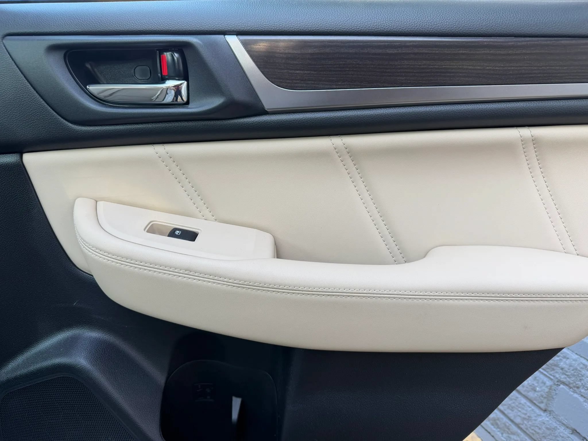Used 2019 Subaru Legacy 2.5i Limited AWD/4WD image 13
