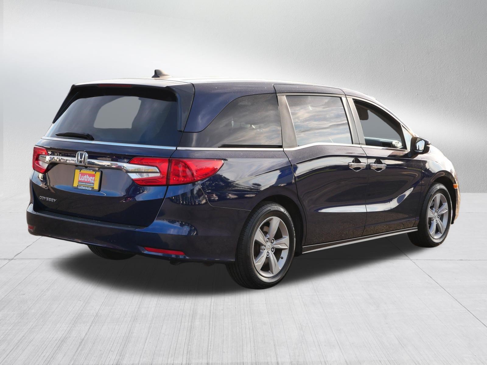 Used 2018 Honda Odyssey EX-L image 7