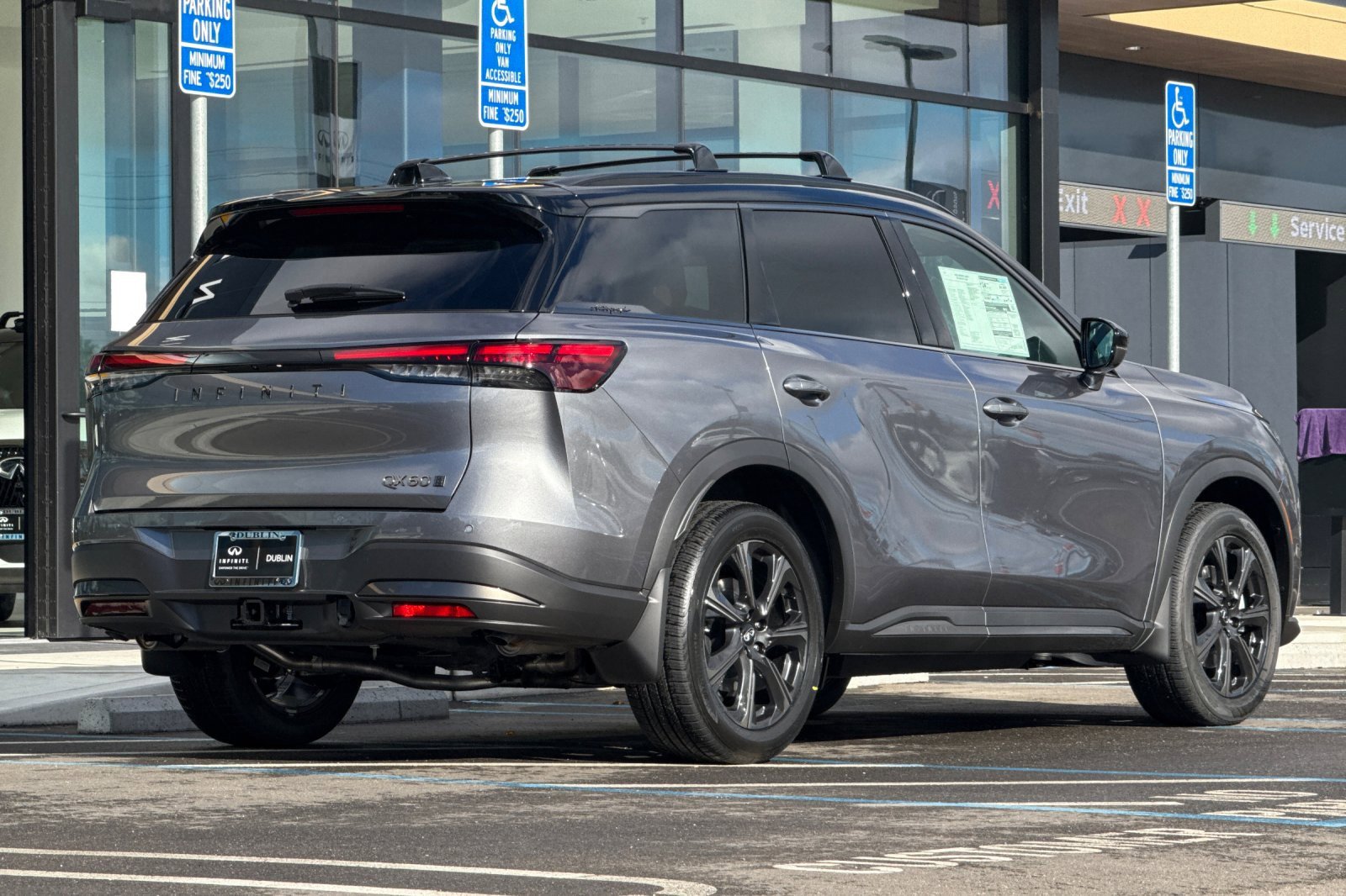 New 2026 INFINITI QX60 Autograph w/ Dark Cargo Package image 5