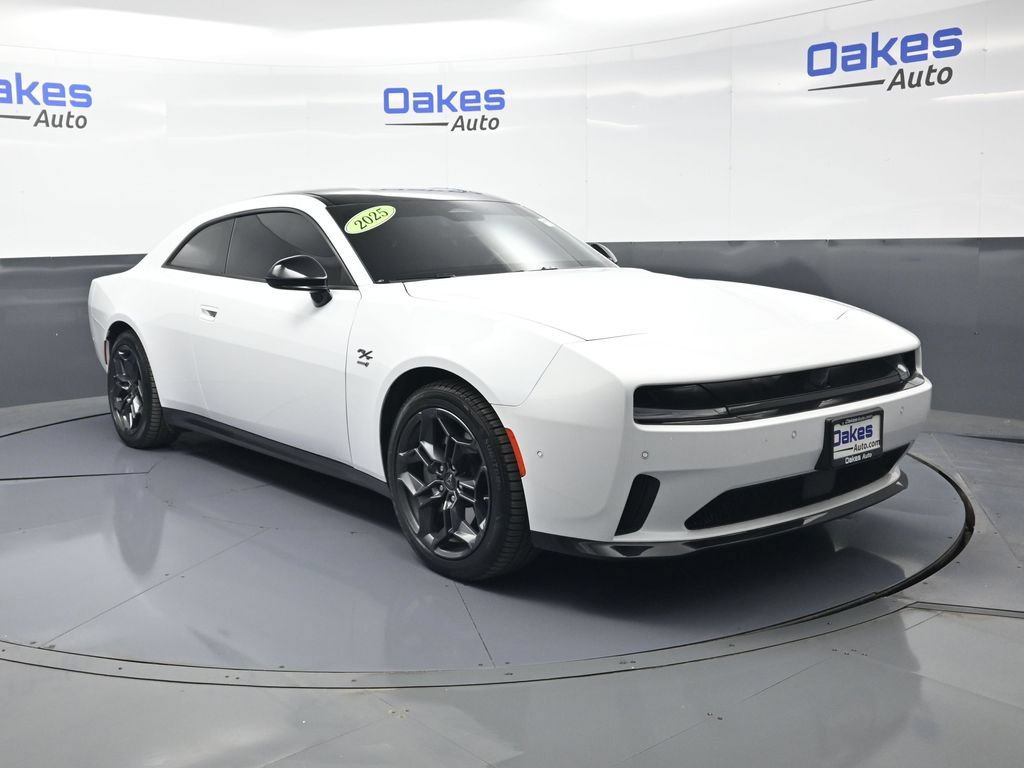 Used 2025 Dodge Charger Daytona R/T w/ Quick Order Package 25M R/T AWD/4WD image 2