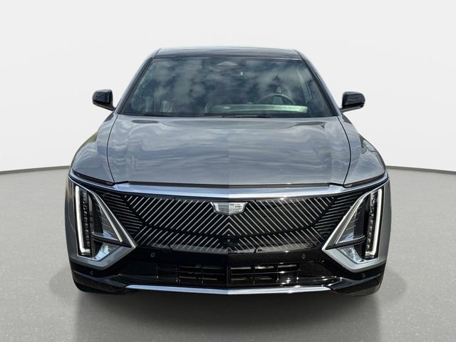 New 2025 Cadillac Lyriq Luxury w/ LPO, Floor Liner Package image 8