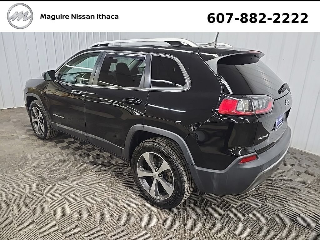 Used 2019 Jeep Cherokee Limited AWD/4WD image 10