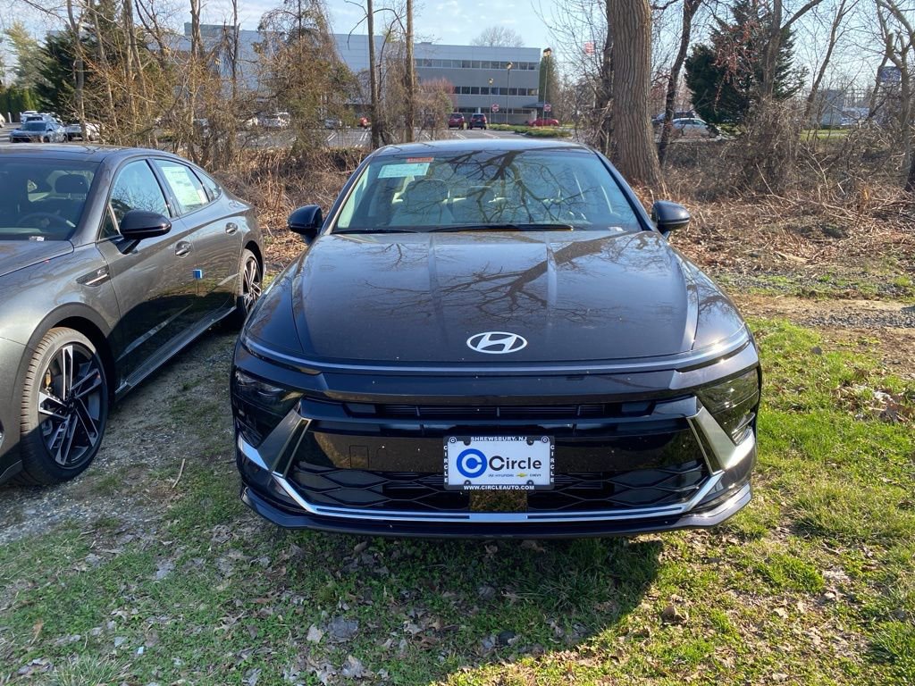 New 2026 Hyundai Sonata SEL AWD/4WD image 2