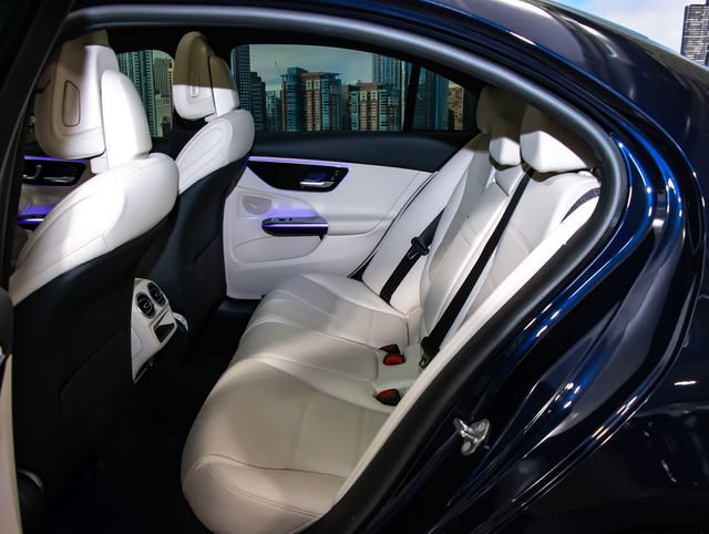 Certified 2022 Mercedes-Benz C 300 4MATIC Sedan image 23