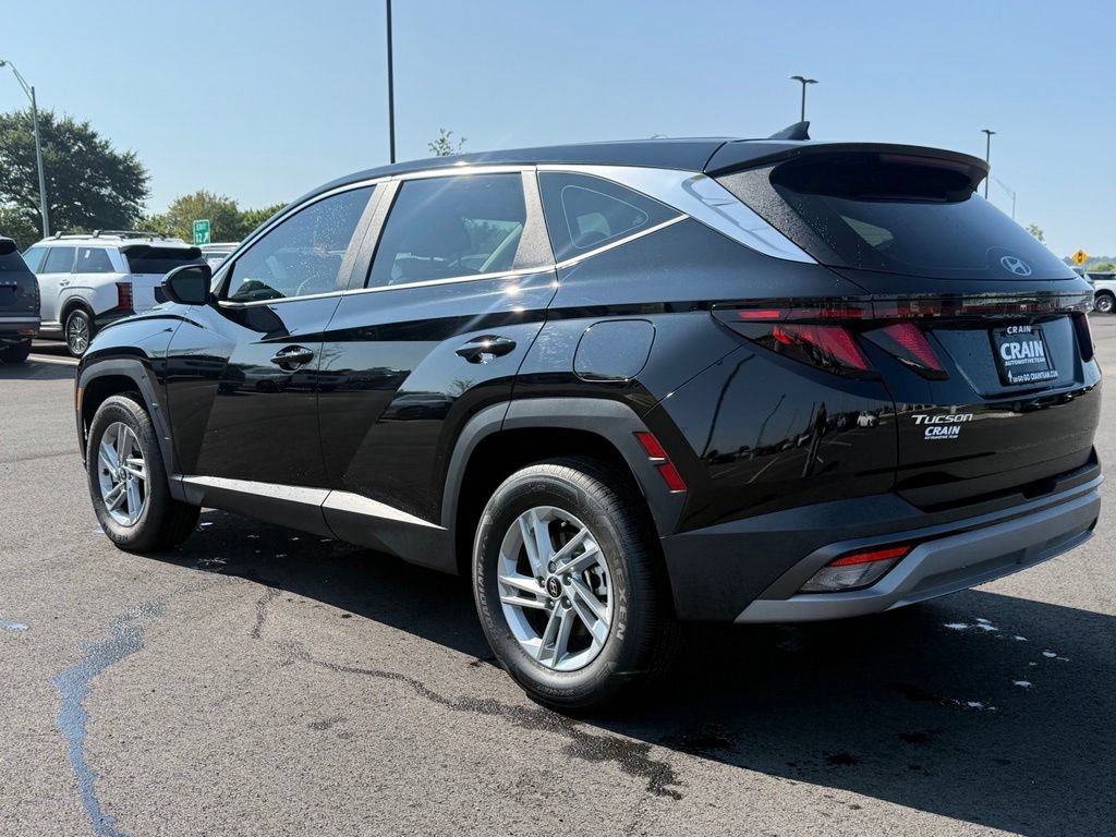 Certified 2025 Hyundai Tucson SE AWD/4WD image 7