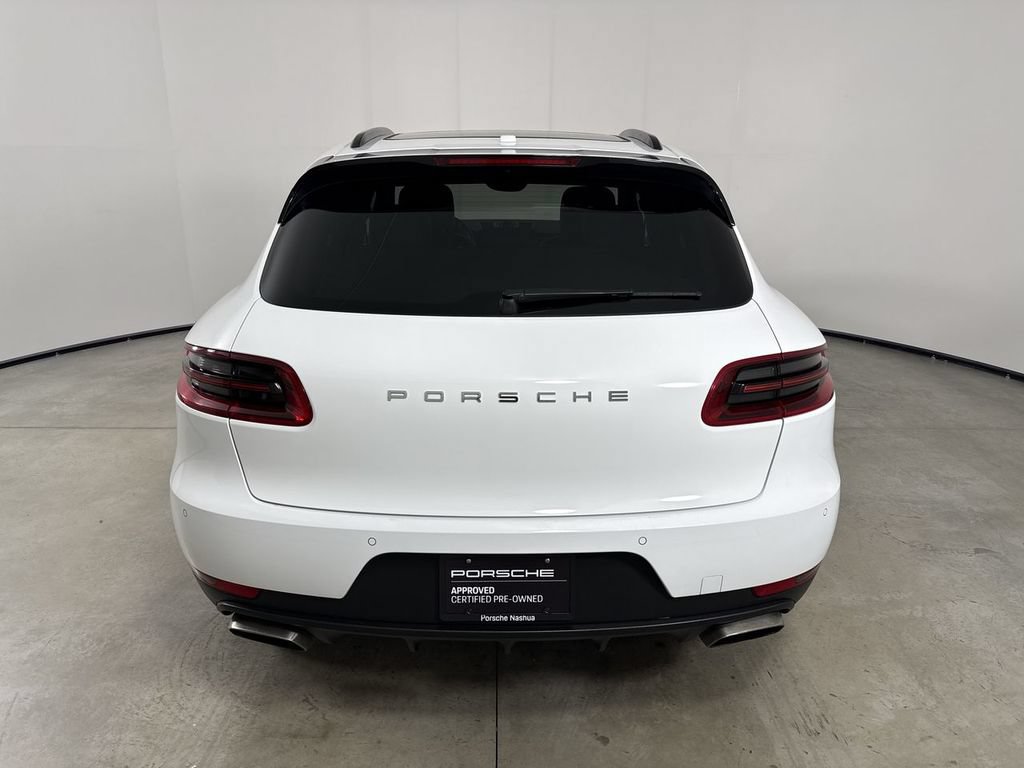Certified 2017 Porsche Macan AWD/4WD image 6