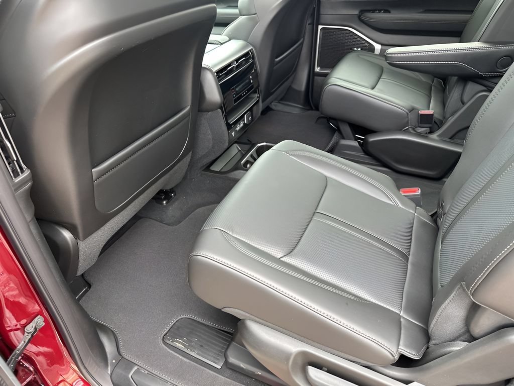 New 2026 Jeep Grand Wagoneer 4WD w/ Premium Group I image 21