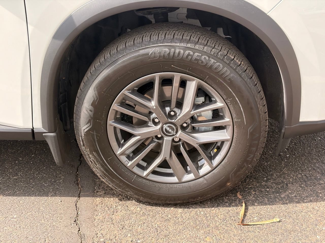 Certified 2025 Nissan Rogue S FWD image 10