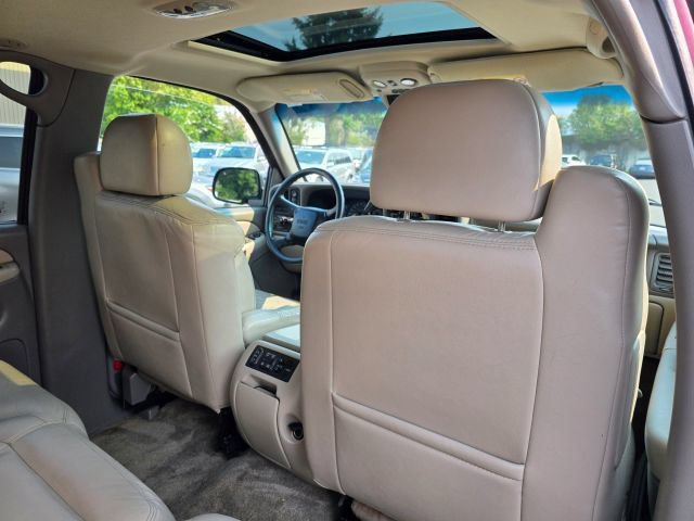 Used 2001 GMC Yukon SLT AWD/4WD image 32