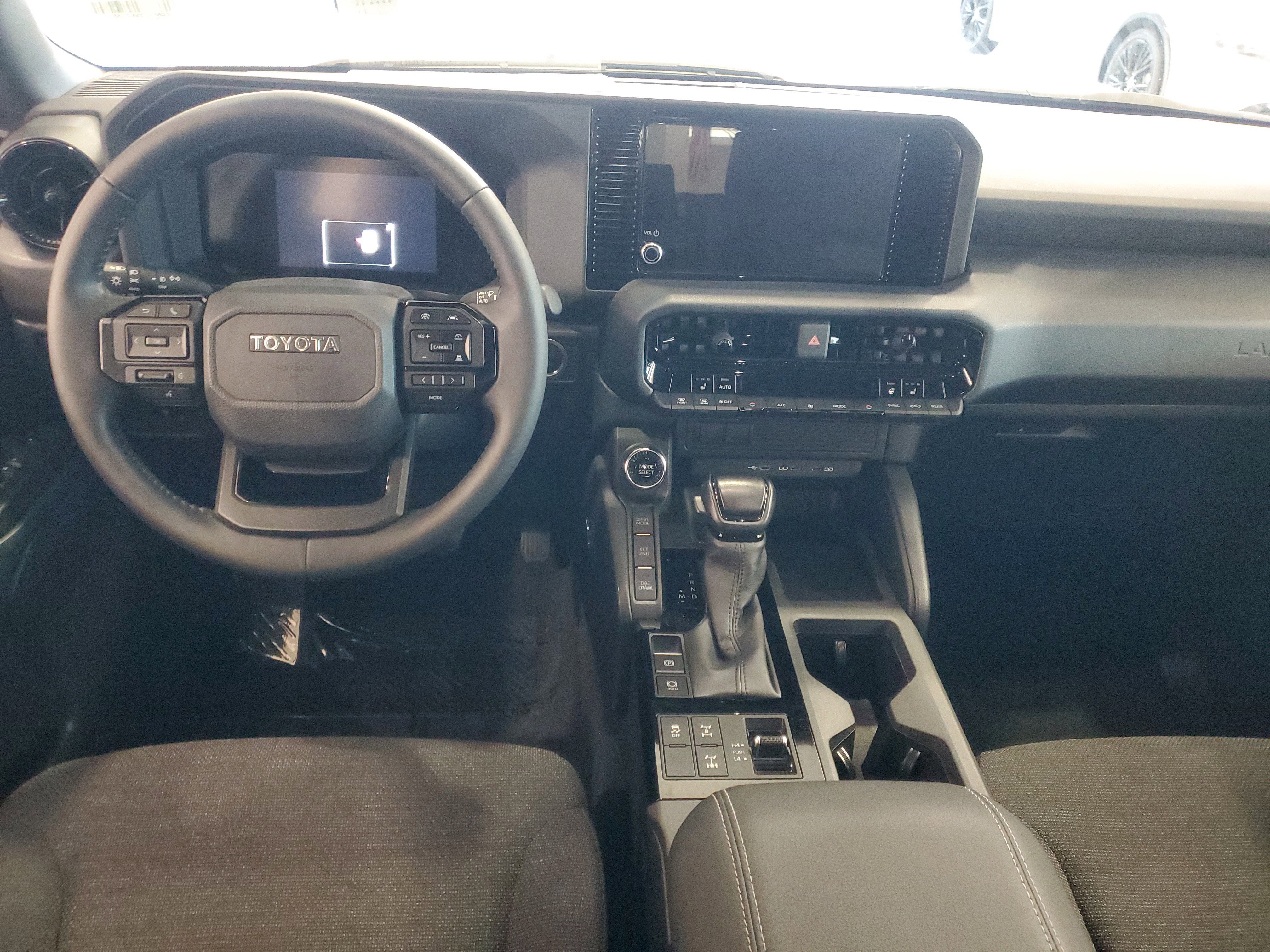 Certified 2025 Toyota Land Cruiser Base image 8