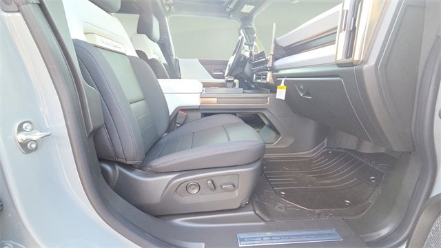 New 2025 GMC Hummer EV 2X image 13