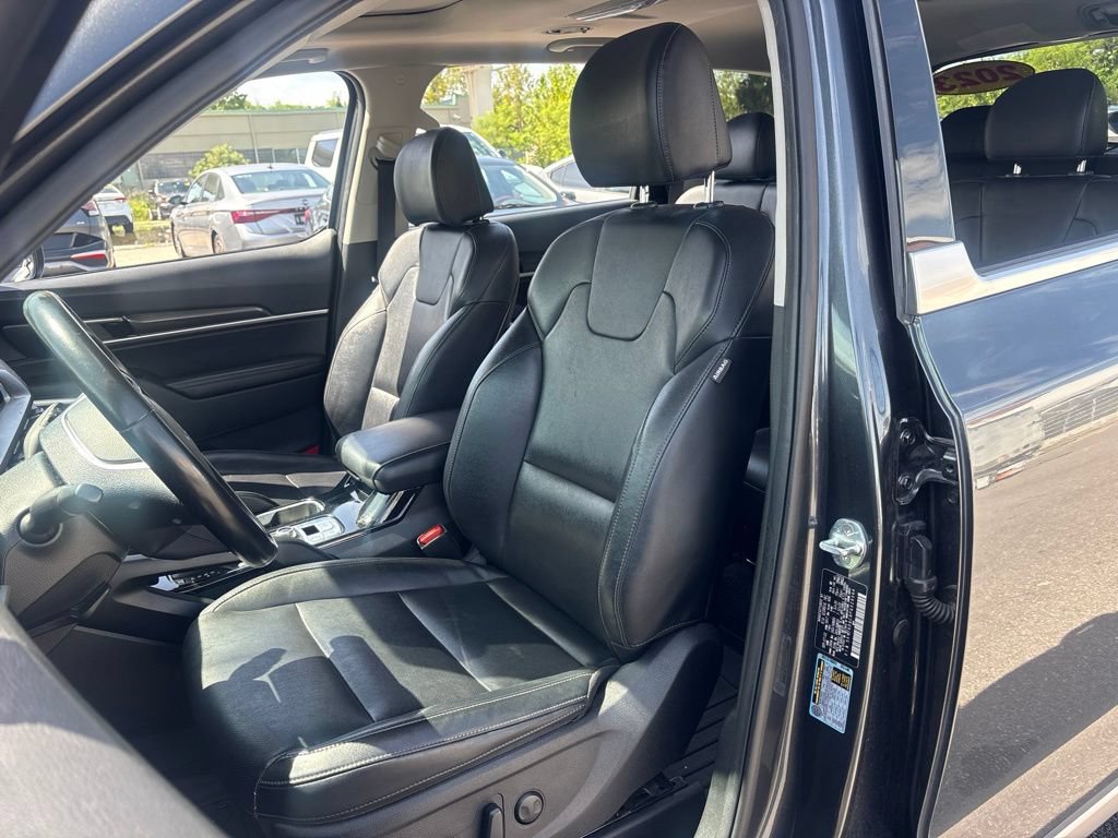 Used 2023 Kia Telluride S w/ S Sunroof Package AWD/4WD image 9