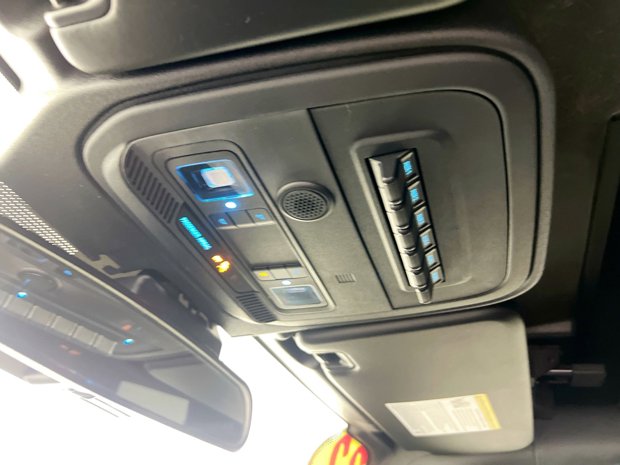 Used 2022 Ford Bronco Black Diamond w/ Sasquatch Package image 22