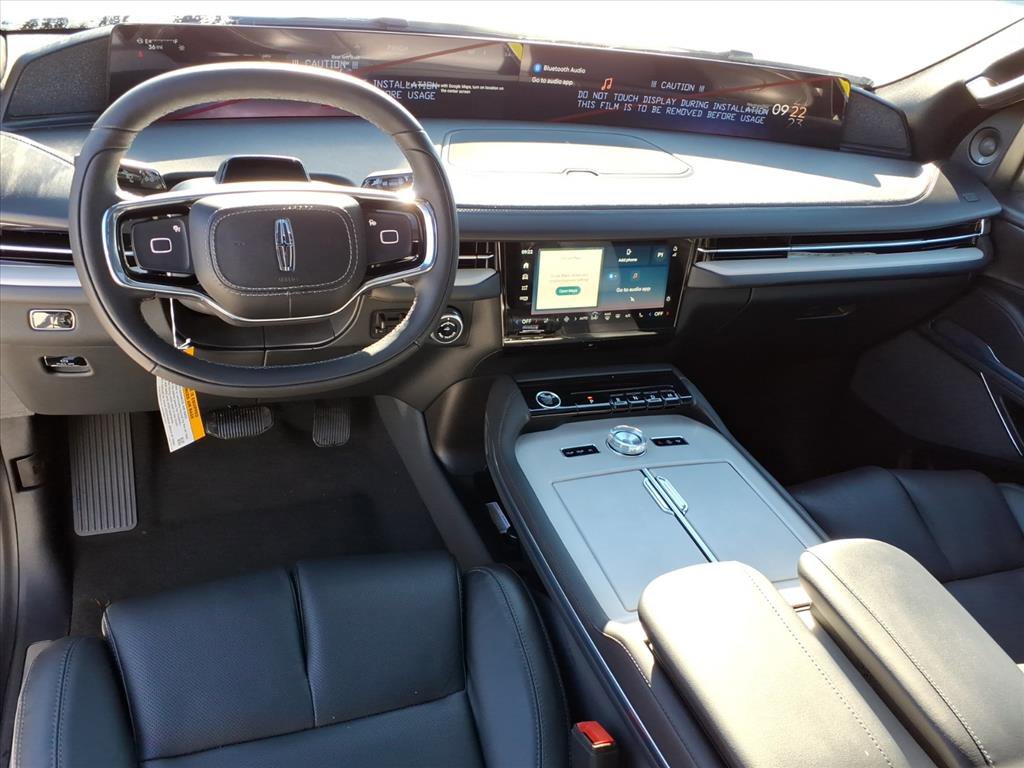 New 2025 Lincoln Navigator Reserve image 10