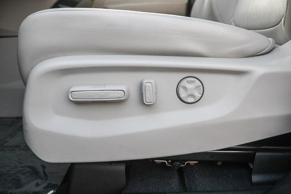 Used 2025 Honda Odyssey EX-L image 22