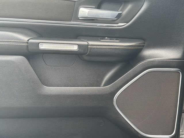 Used 2019 RAM 1500 Laramie RWD image 11