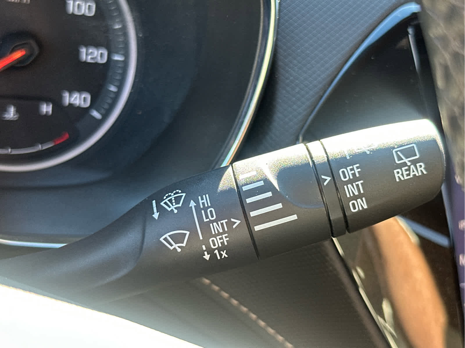 Certified 2023 Chevrolet TrailBlazer ACTIV w/ Sun and Liftgate Package image 30