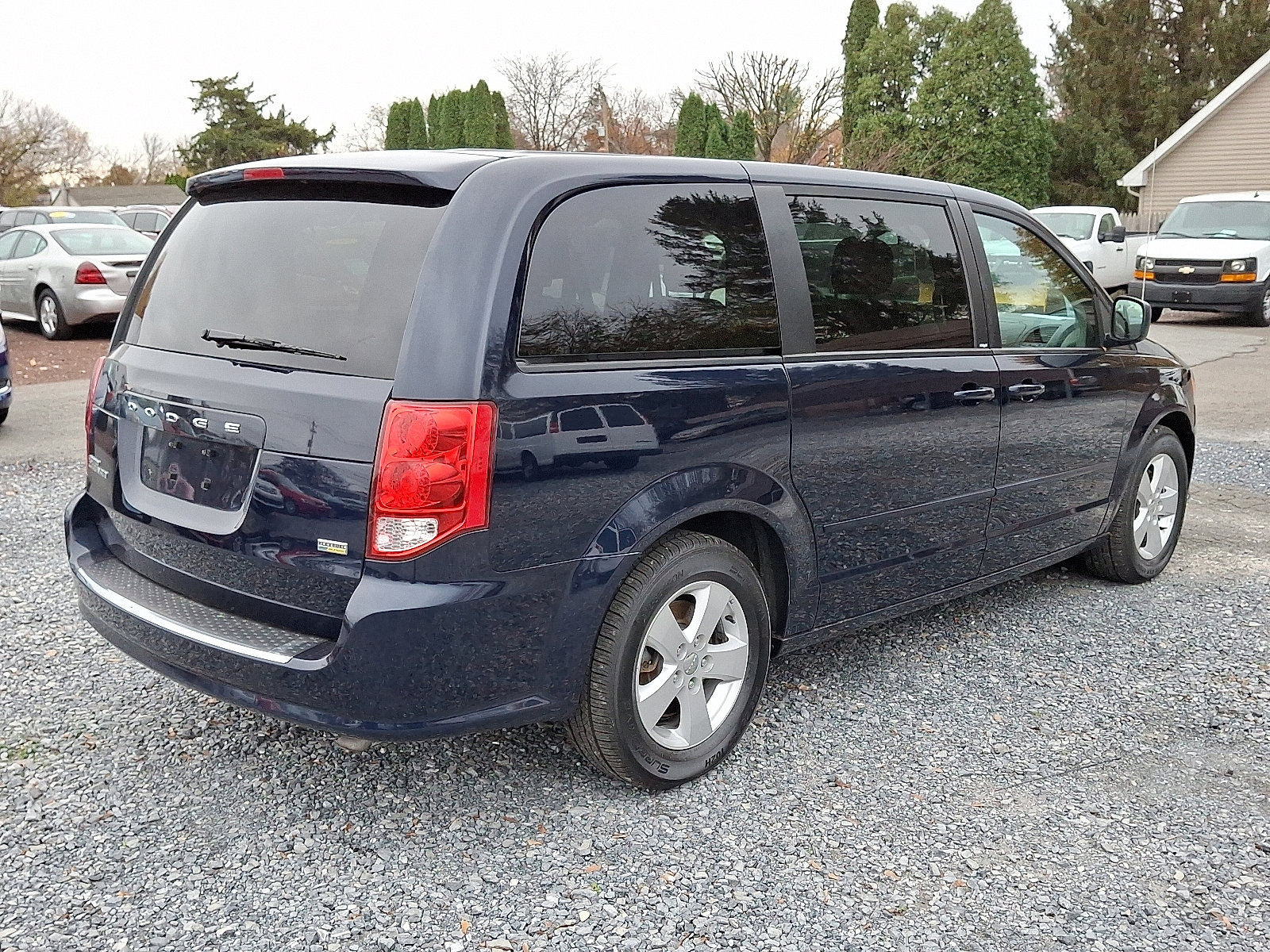 Used 2013 Dodge Grand Caravan SE image 7