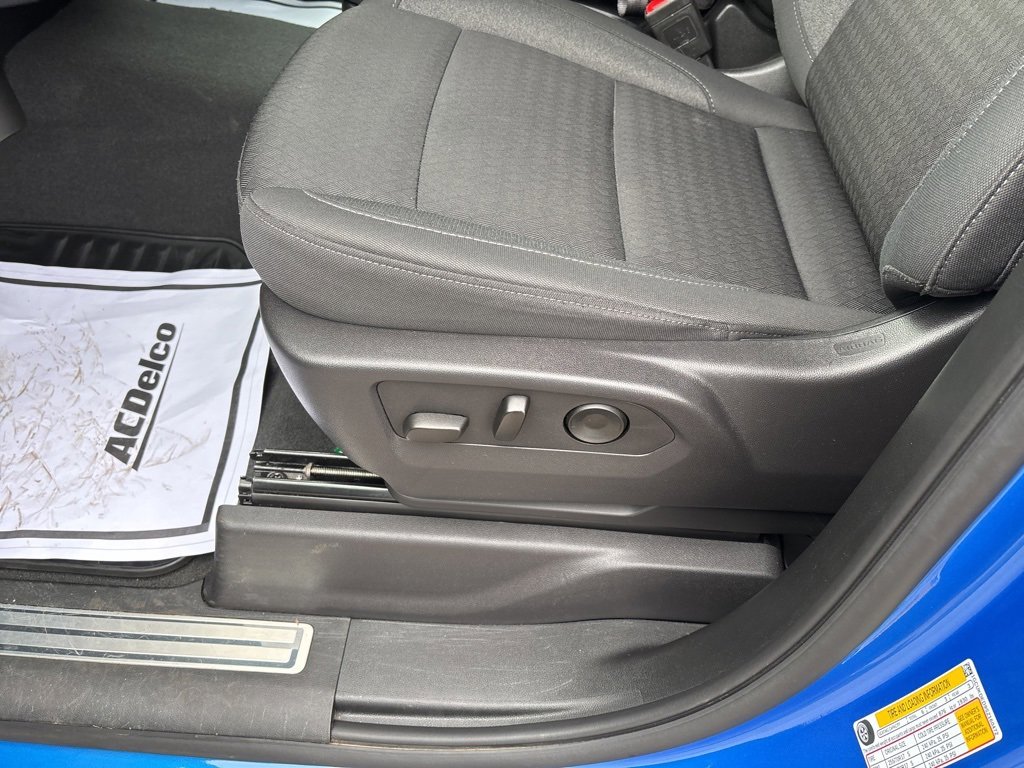 Used 2025 Chevrolet Silverado 1500 LT image 18