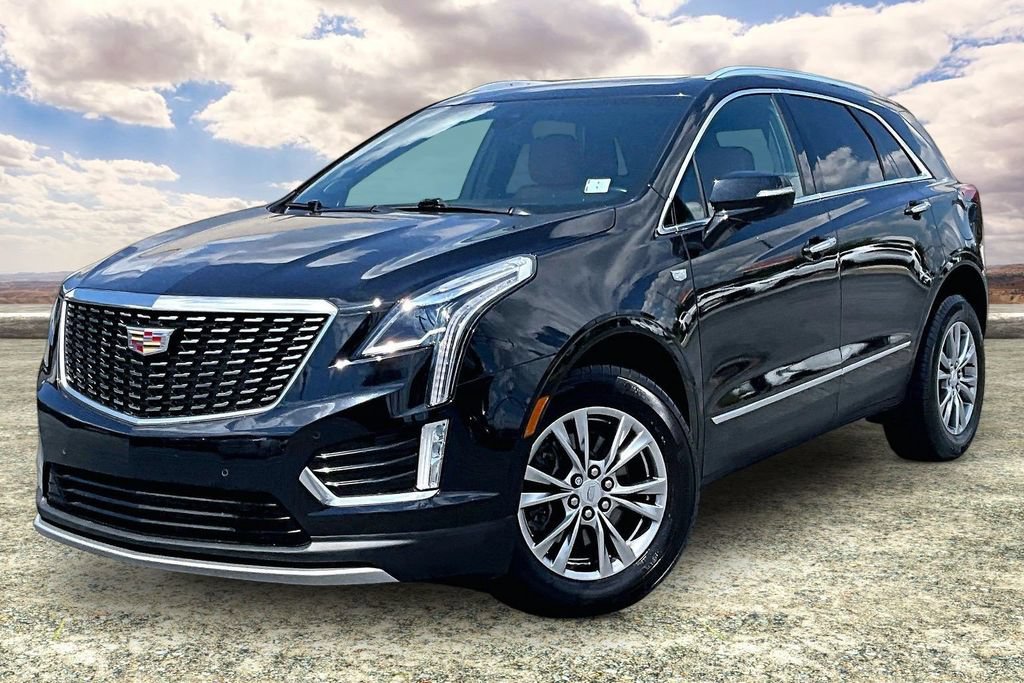 Certified 2023 Cadillac XT5 Premium Luxury AWD/4WD image 3