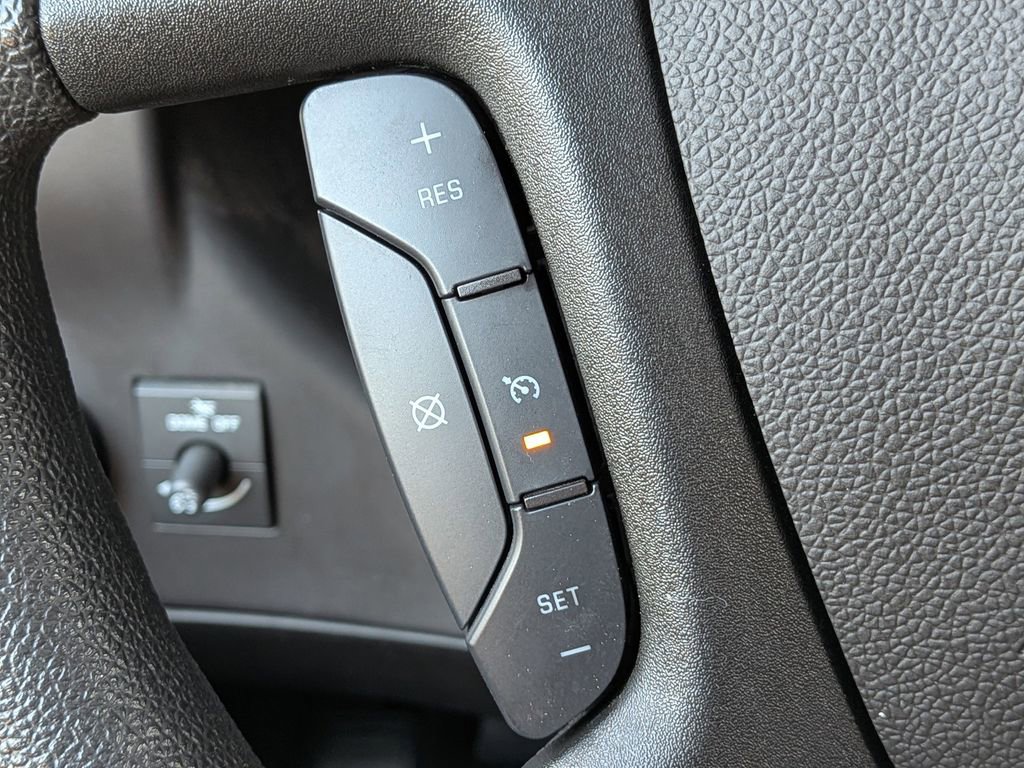 Used 2024 GMC Savana 2500 w/ Driver Convenience Package image 21